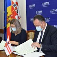 Acord de colaborare USMF „Nicolae Testemiţanu” și UNAIDS Moldova